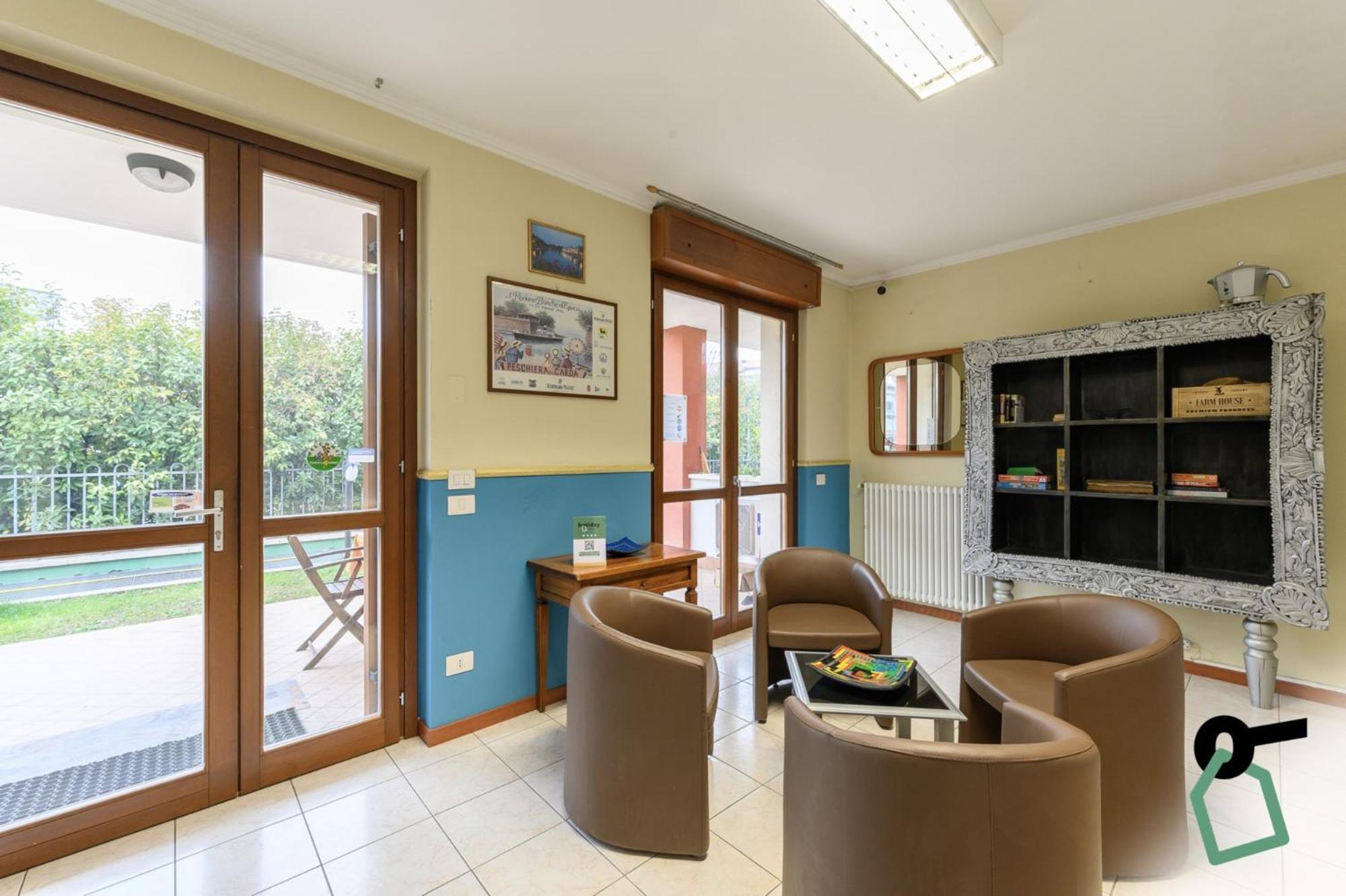 Hotiday Residence Garda بسكييرا ديل غاردا المظهر الخارجي الصورة
